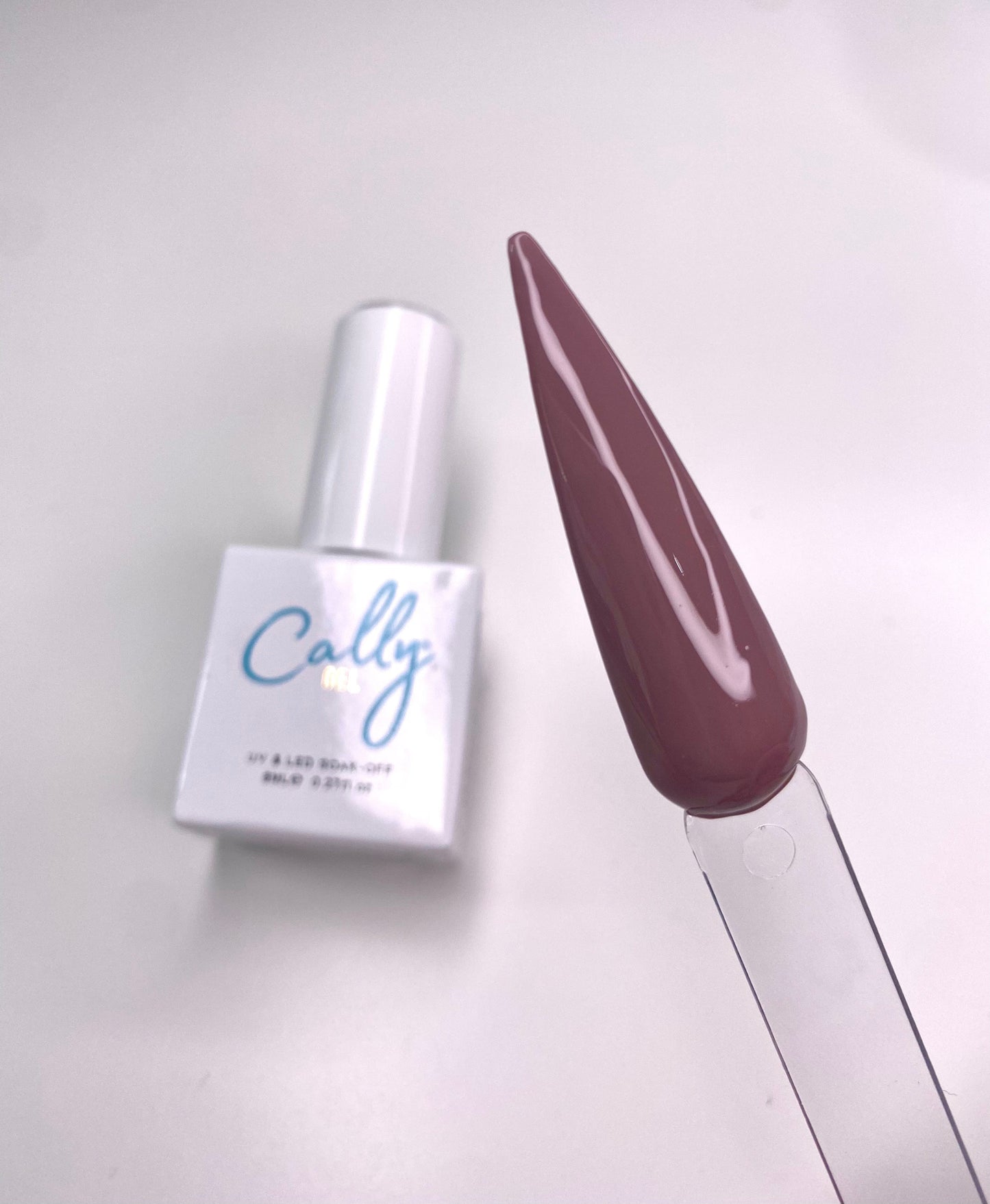 Mocha Milkshake Cally Gel Nail Polish 8ml Bottle & Colour Sample